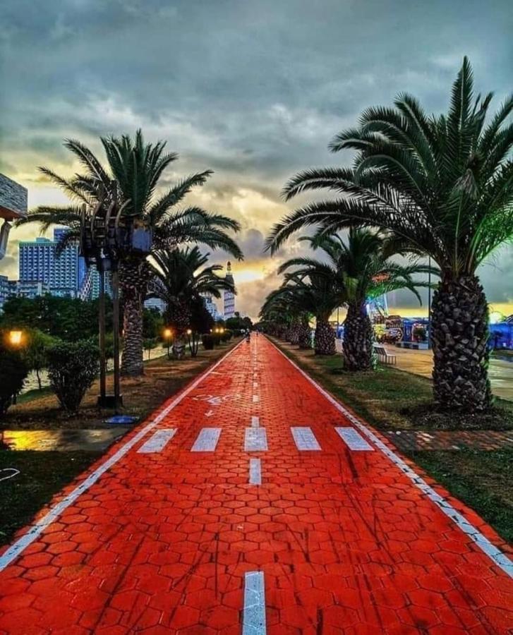 Spend Your Time In Orbi City Batum Dış mekan fotoğraf